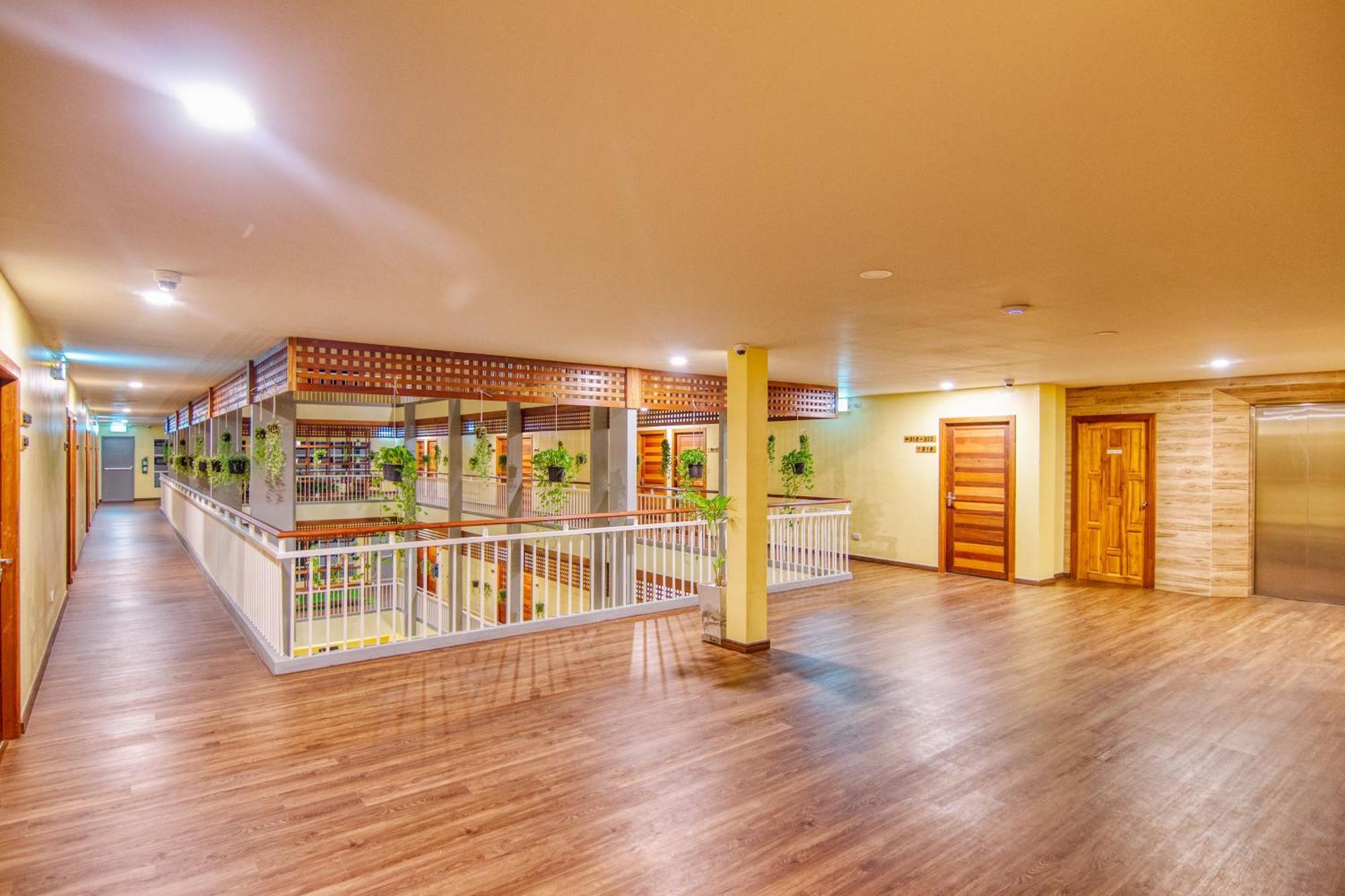 Nonnee Lampang Hotel Exterior photo